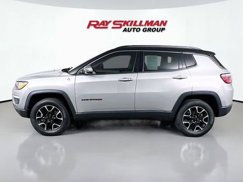 Used 2019 Jeep Compass Trailhawk AWD/4WD image 4