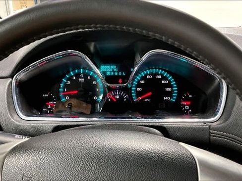 Used 2013 Chevrolet Traverse LT image 14