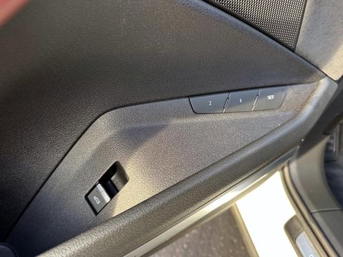 Used 2023 Audi e-tron S Premium Plus w/ Black Optic Package image 12