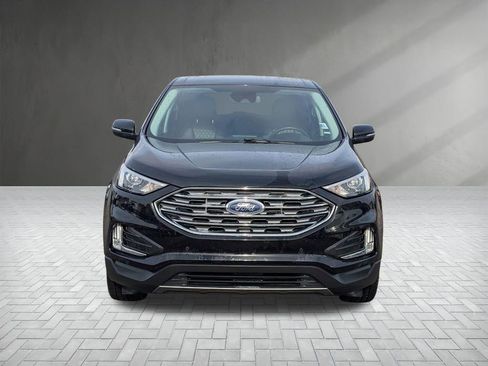 Used 2024 Ford Edge Titanium image 4