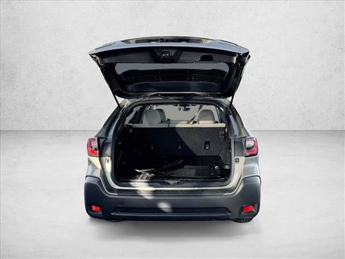 Used 2025 Subaru Outback Premium w/ Popular Package #1A image 6