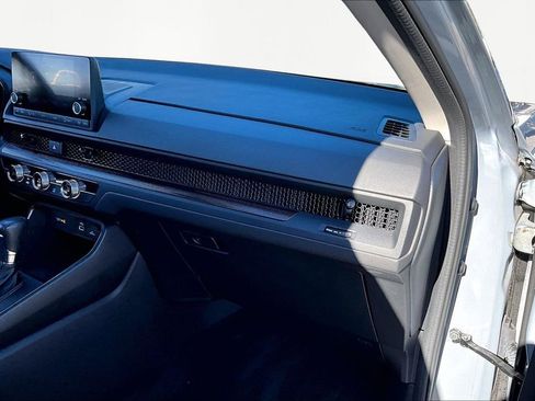 Used 2024 Honda CR-V LX image 20