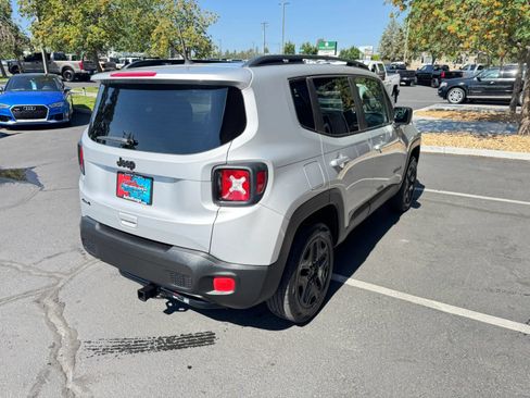 Used 2018 Jeep Renegade Sport w/ Power & Air Group AWD/4WD image 5