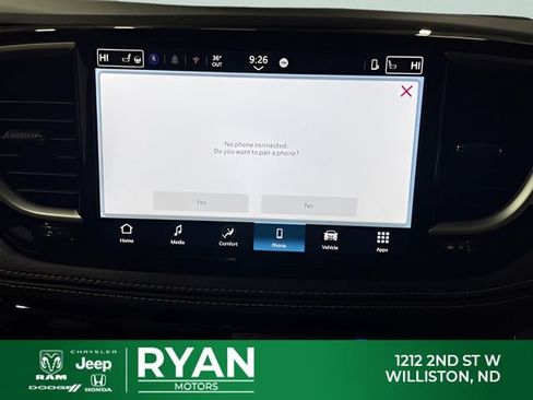 New 2026 Chrysler Pacifica Select AWD/4WD image 28
