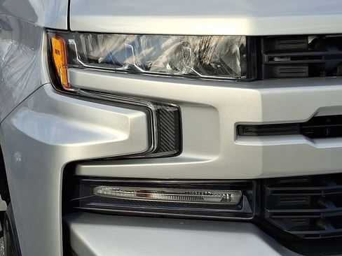 Used 2022 Chevrolet Silverado 1500 RST image 11