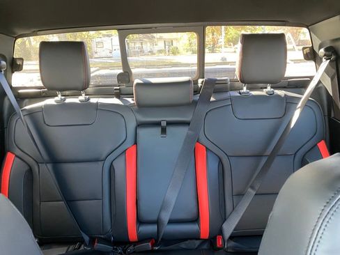 New 2025 Ford Ranger Raptor image 25