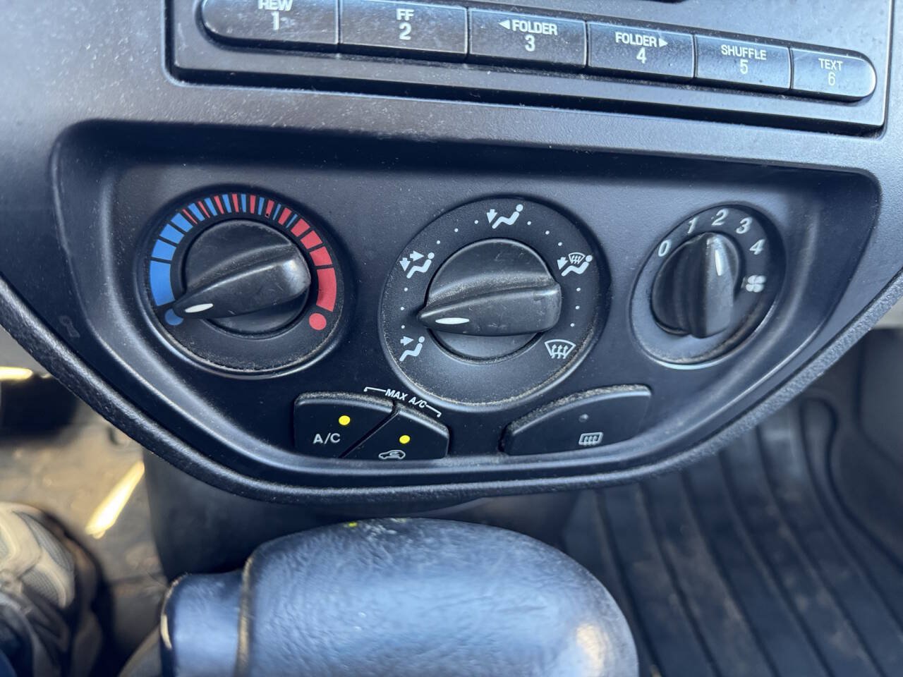 Used 2007 Ford Focus S FWD image 35