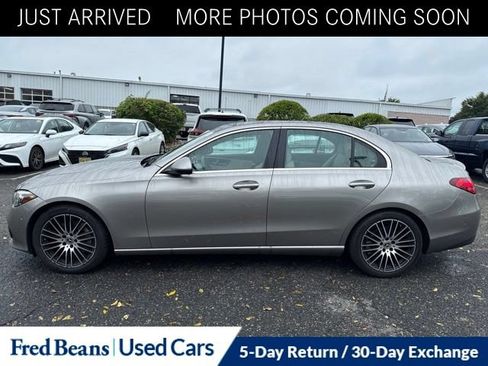 Used 2022 Mercedes-Benz C 300 4MATIC Sedan image 4