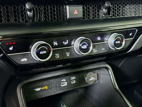 Used 2023 Honda CR-V EX-L image 7