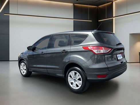 Used 2016 Ford Escape S FWD image 3