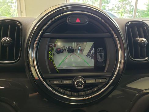 Used 2018 MINI Cooper Countryman FWD image 16