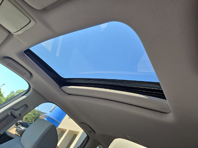 Used 2019 Honda CR-V EX image 14