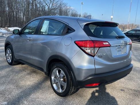 Used 2021 Honda HR-V LX image 8