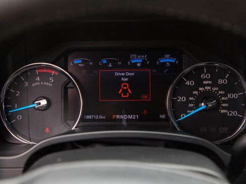 Used 2019 Ford F250 Lariat w/ Chrome Package AWD/4WD image 23