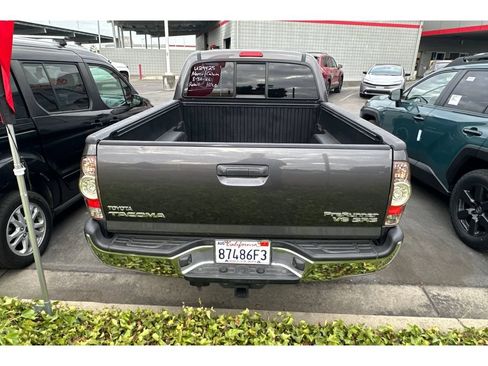 Used 2013 Toyota Tacoma PreRunner w/ SR5 Pkg RWD image 6