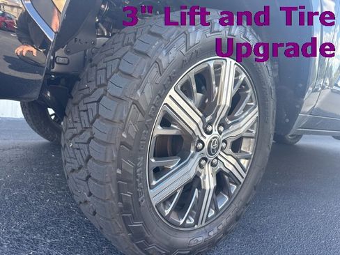 Used 2023 Toyota Tundra Capstone image 9