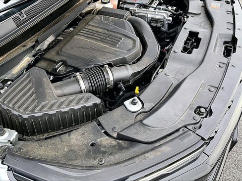 Certified 2024 Chevrolet Traverse RS w/ LPO, Floor Liner Package image 35