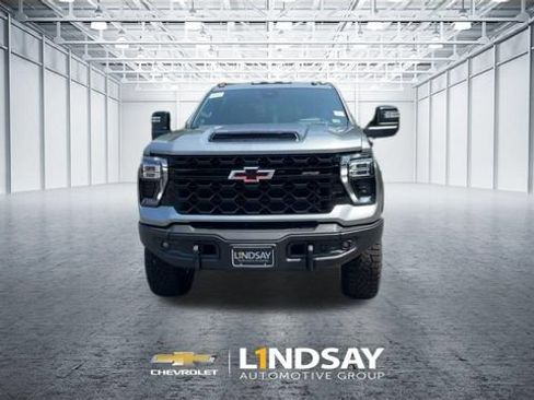 Certified 2024 Chevrolet Silverado 2500 ZR2 w/ ZR2 Bison Edition AWD/4WD image 3