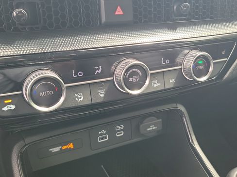 Used 2025 Honda CR-V EX-L image 25