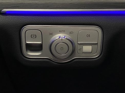 Certified 2025 Mercedes-Benz GLS 450 4MATIC image 15