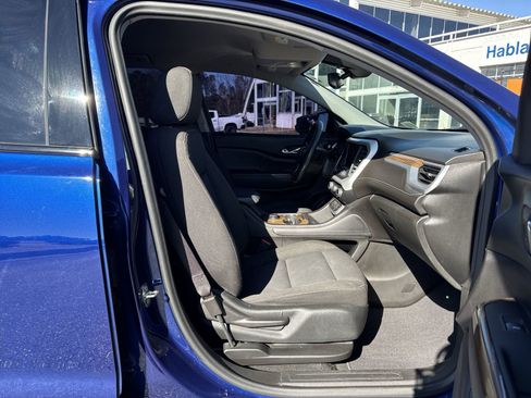 Used 2023 GMC Acadia SLE w/ Elevation Edition image 33