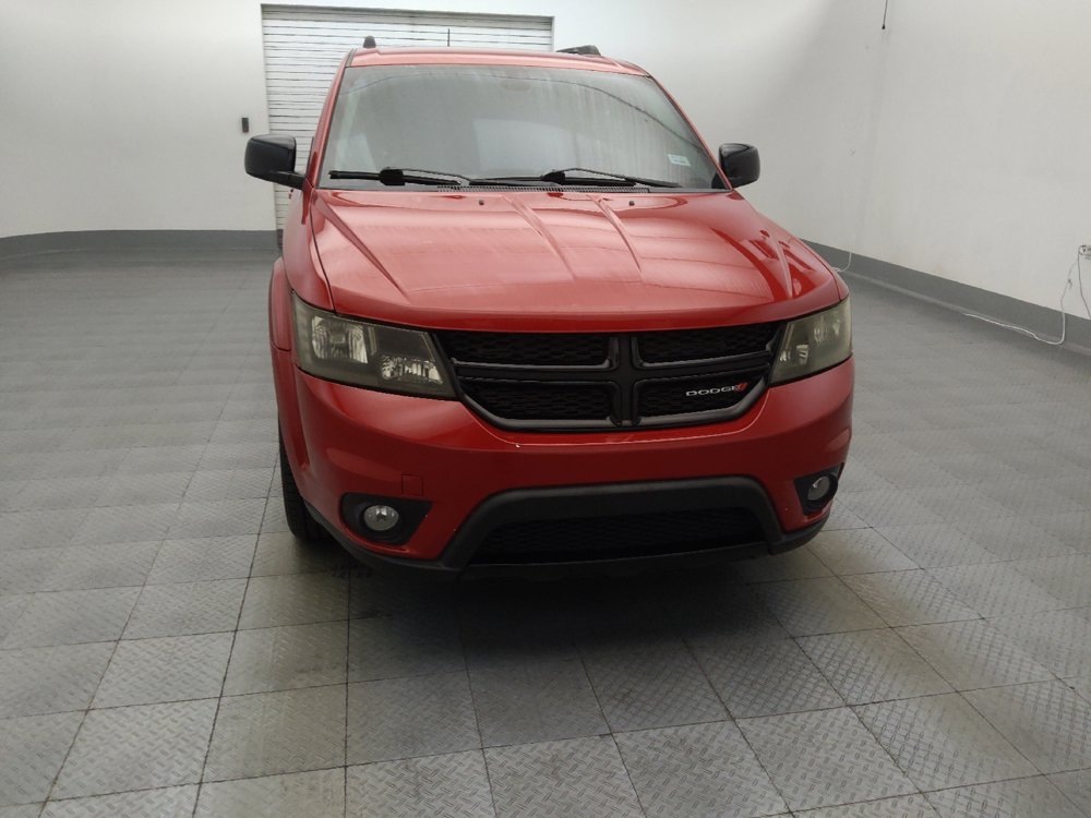Used 2019 Dodge Journey SE w/ Connectivity Group FWD image 14