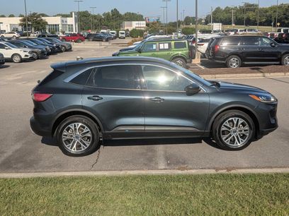 Used 2022 Ford Escape SEL