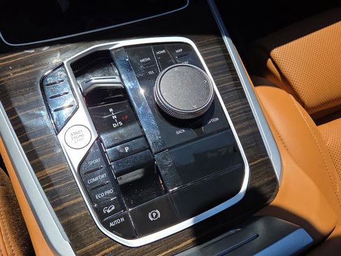 Certified 2024 BMW X5 xDrive40i w/ Premium Package image 39