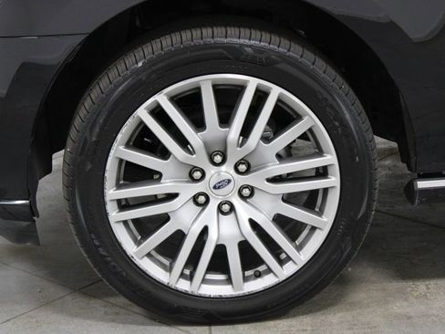 Used 2022 Ford Expedition Platinum AWD/4WD image 19