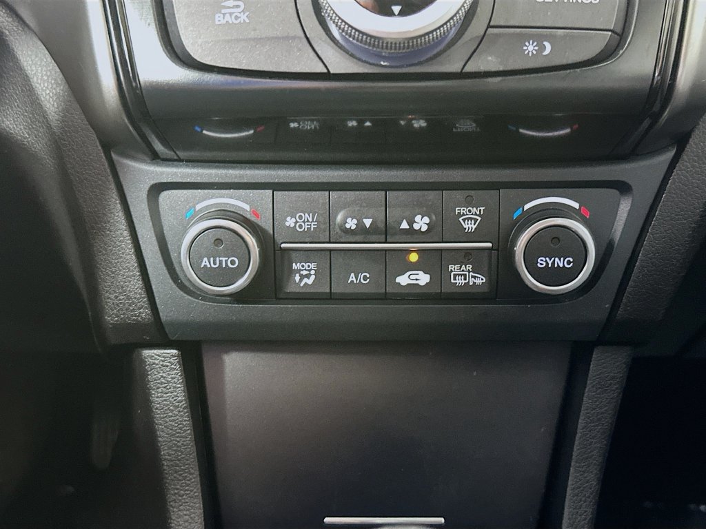 Used 2021 Acura ILX w/ Premium Package FWD image 18