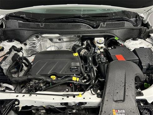 Certified 2024 Buick Envista Avenir image 29