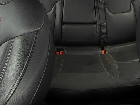 Used 2015 Jeep Renegade Trailhawk w/ Premium Leather Group AWD/4WD image 13