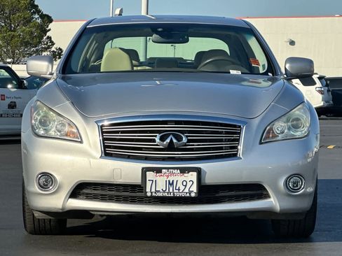 Used 2012 INFINITI M37 w/ Premium Pkg image 10
