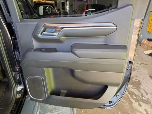 Used 2023 Chevrolet Silverado 1500 LT w/ Convenience Package II image 22