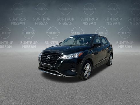 Certified 2022 Nissan Kicks S FWD image 30