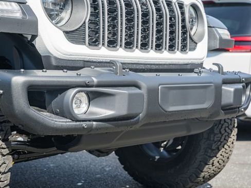 New 2026 Jeep Wrangler Unlimited Rubicon 392 w/ Quick Order Package 27X Moab AWD/4WD image 16
