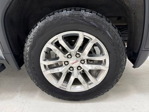 Used 2021 GMC Sierra 1500 SLT w/ SLT Premium Package image 7