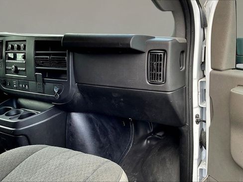 Used 2024 Chevrolet Express 2500 w/ Driver Convenience Package RWD image 20
