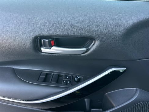 Used 2024 Toyota Corolla XLE FWD image 11