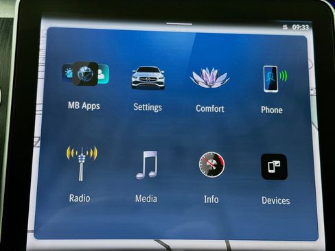 Used 2024 Mercedes-Benz C 300 4MATIC Sedan image 15