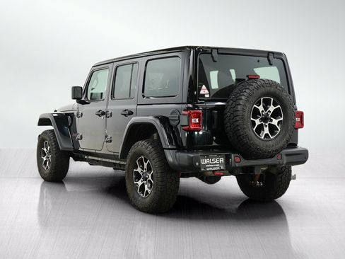 Used 2018 Jeep Wrangler Unlimited Rubicon w/ Dual Top Group AWD/4WD image 4