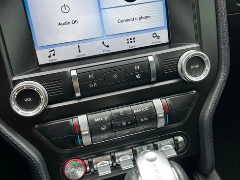 Used 2019 Ford Mustang Coupe w/ Equipment Group 101A RWD image 19