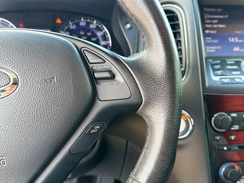 Used 2017 INFINITI QX50 Base w/ Deluxe Touring Package image 38