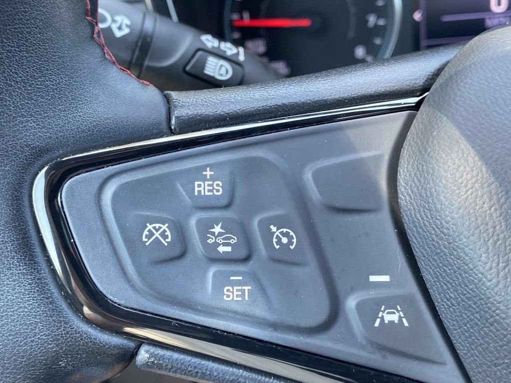 Used 2023 Chevrolet Equinox RS w/ LPO, Floor Liner Package FWD image 30