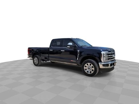 Used 2025 Ford F350 King Ranch w/ Chrome Package AWD/4WD image 2