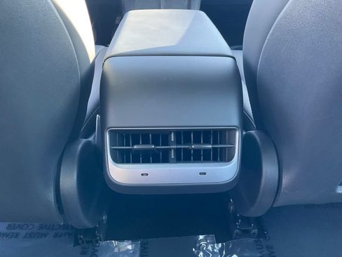 Used 2023 Tesla Model 3 Standard Range RWD image 33