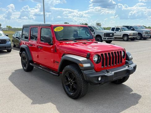 Used 2021 Jeep Wrangler Unlimited Sport AWD/4WD image 2