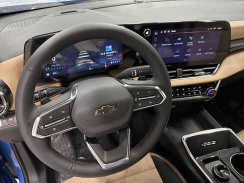 New 2026 Chevrolet Equinox ACTIV w/ Convenience Package III image 17