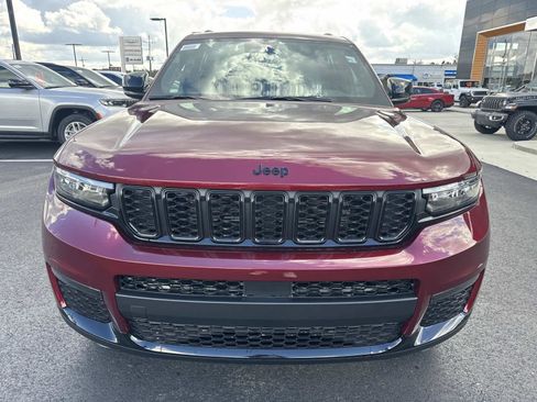 New 2025 Jeep Grand Cherokee L Limited w/ Black Appearance Package image 2