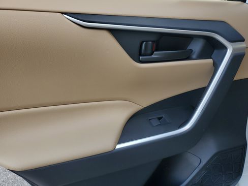 New 2025 Toyota RAV4 LE image 13